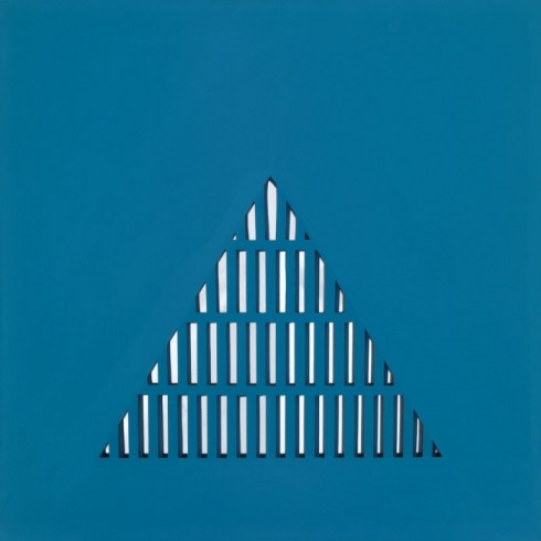 Doppia struttura azzurra  tela intagliata e dipinta e metallo speculare, cm 70x70, 2012